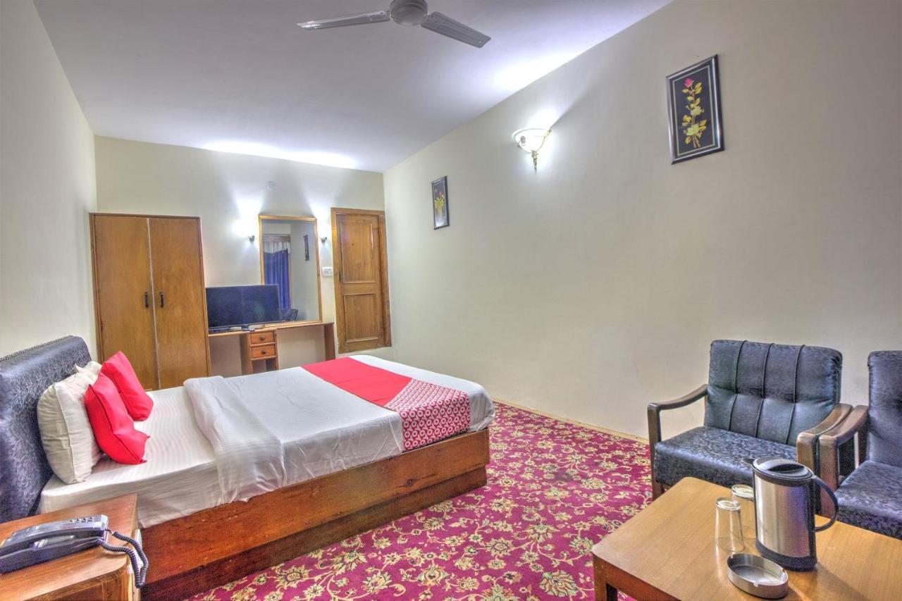 Capital O Shishamaati Hotel Kullu Bagian luar foto