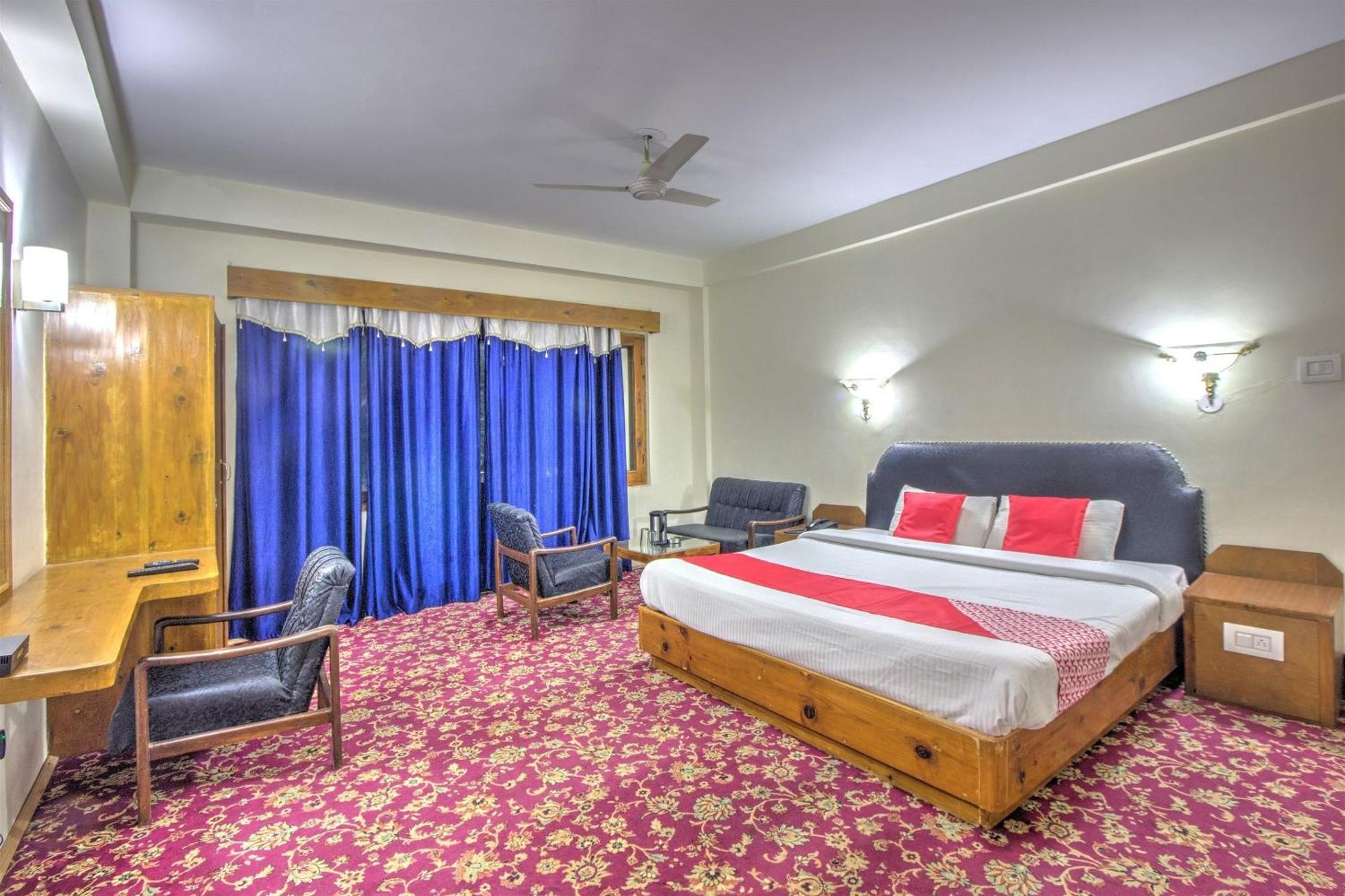 Capital O Shishamaati Hotel Kullu Bagian luar foto
