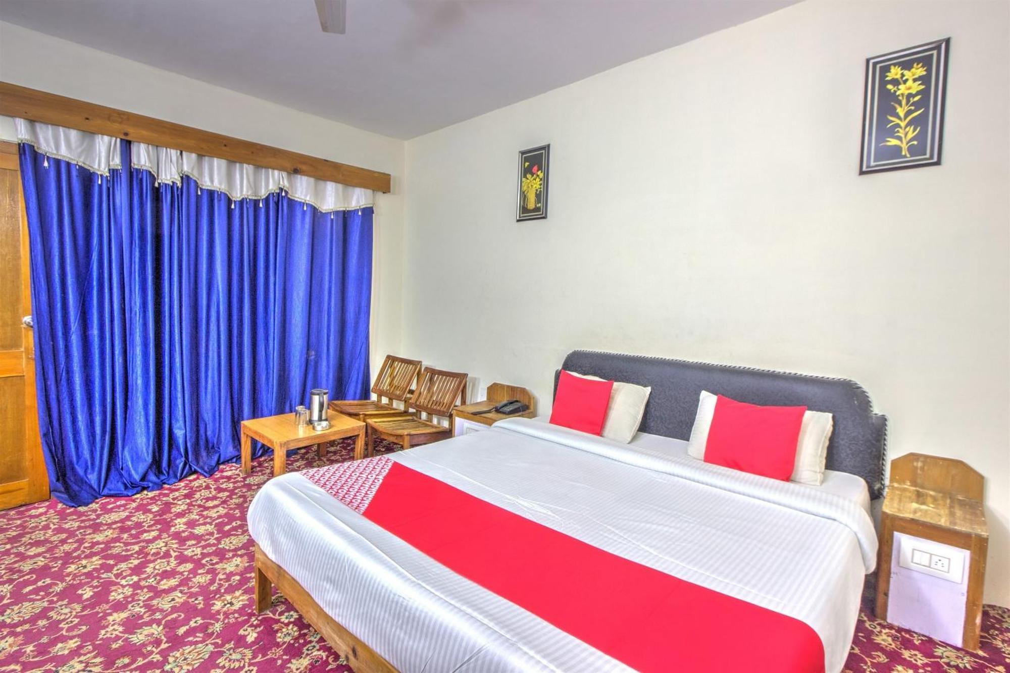 Capital O Shishamaati Hotel Kullu Bagian luar foto