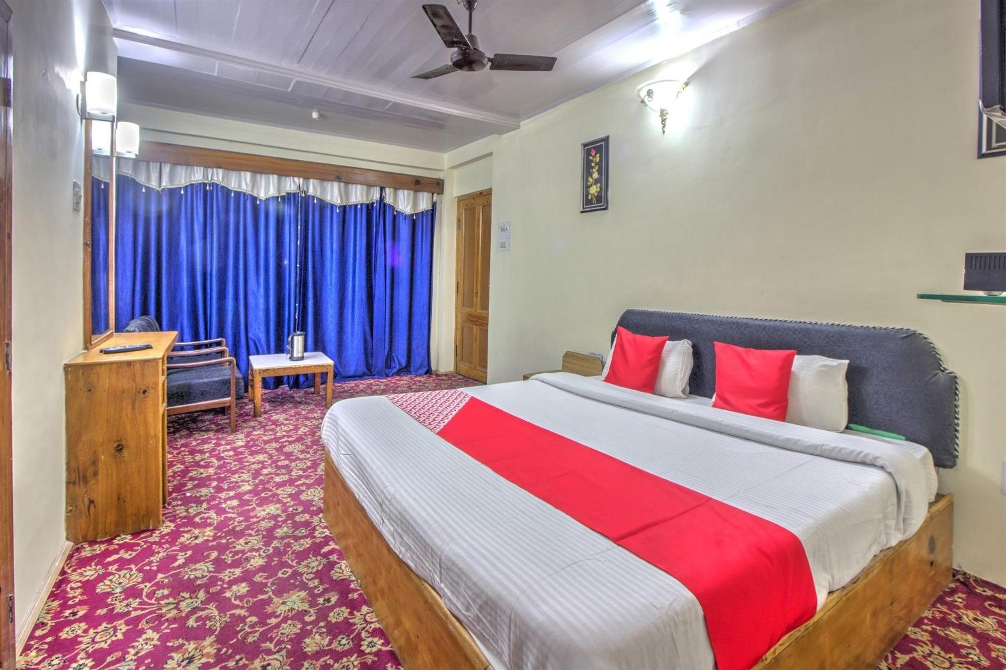 Capital O Shishamaati Hotel Kullu Bagian luar foto